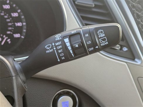 Used 2017 Hyundai Santa Fe Sport image 30