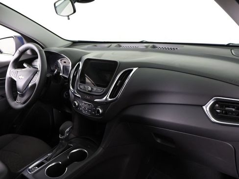 Used 2024 Chevrolet Equinox LT FWD image 28