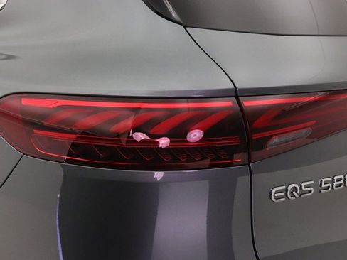 Certified 2023 Mercedes-Benz EQS 580 4MATIC SUV image 21