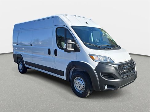 New 2026 RAM ProMaster 2500 w/ Convenience Group image 3