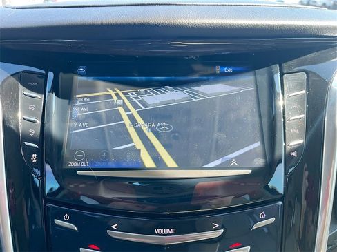 Used 2020 Cadillac Escalade Luxury image 13