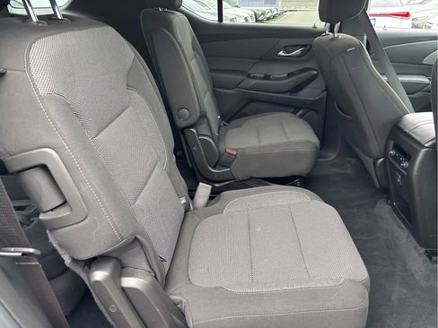 Certified 2023 Chevrolet Traverse LT image 24