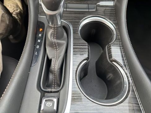 Used 2017 Buick Envision Essence image 33