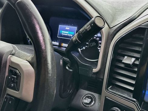 Used 2022 Ford F350 Lariat w/ Lariat Ultimate Package AWD/4WD image 16