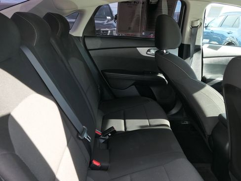 Used 2022 Kia Forte LXS image 25