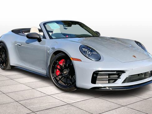 Used 2023 Porsche 911 Carrera GTS w/ Premium Package image 2
