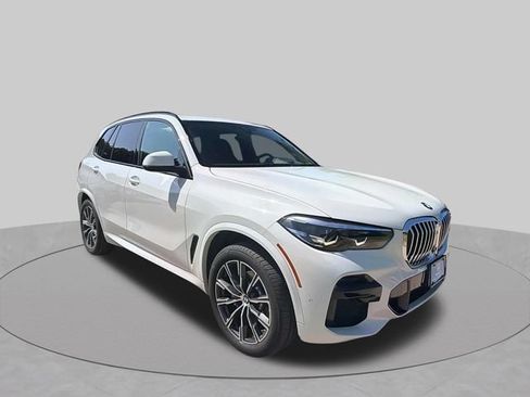 Used 2022 BMW X5 xDrive40i w/ M Sport Package AWD/4WD image 9