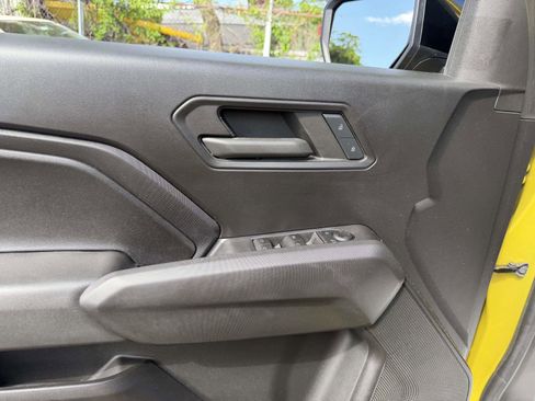 Used 2023 Chevrolet Colorado Trail Boss AWD/4WD image 16