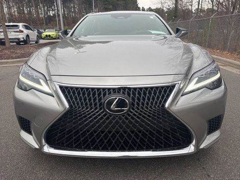Used 2025 Lexus LS 500 image 2