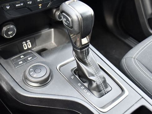 Used 2020 Ford Ranger XLT w/ Equipment Group 301A Mid AWD/4WD image 27