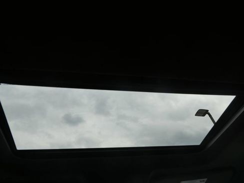 Used 2022 GMC Sierra 1500 Denali Ultimate image 18