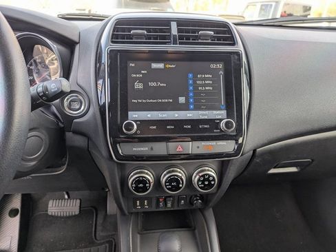 Used 2024 Mitsubishi Outlander Sport SE image 14