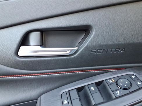 New 2026 Nissan Sentra SR image 16
