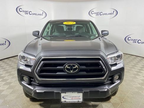Certified 2023 Toyota Tacoma SR5 image 2