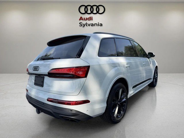 Certified 2025 Audi Q7 2.0T Premium w/ Premium Plus Package AWD/4WD image 8