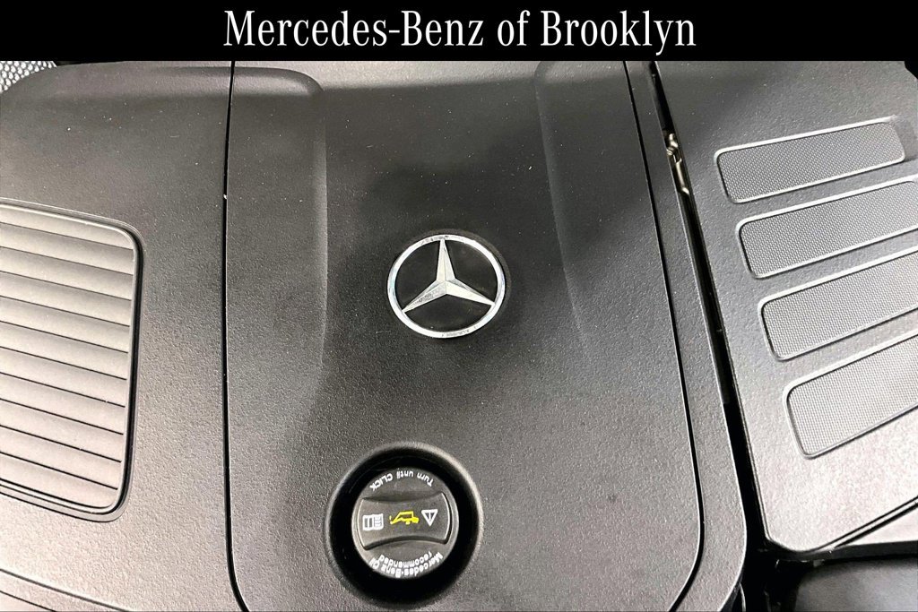 Used 2023 Mercedes-Benz GLC 300 4MATIC image 32