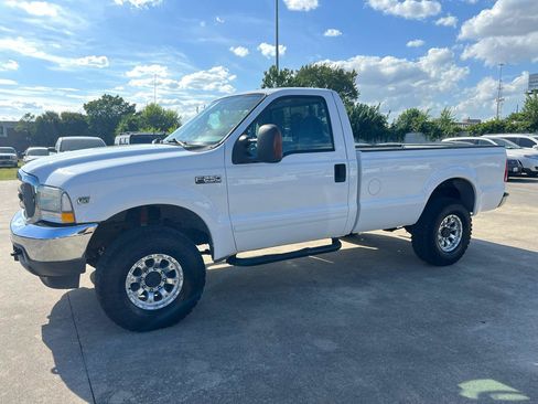 Used 2003 Ford F250 XL AWD/4WD image 3