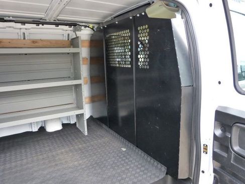 Used 2023 GMC Savana 2500 w/ Driver Convenience Package image 20