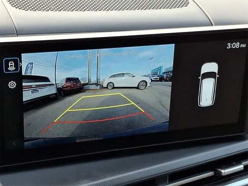 Certified 2025 Hyundai Santa Fe SEL image 17