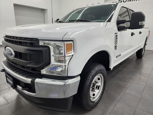 Used 2022 Ford F350 XL w/ Power Equipment Group image 7