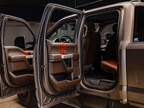 Used 2022 Ford F350 King Ranch w/ King Ranch Ultimate Package image 29