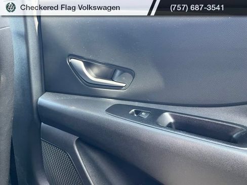 Used 2023 Hyundai Elantra SEL FWD image 26