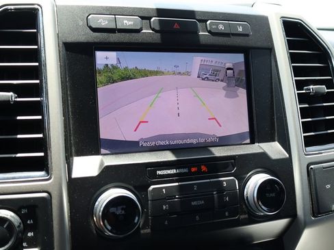 Used 2020 Ford F150 Lariat w/ Equipment Group 502A Luxury AWD/4WD image 35