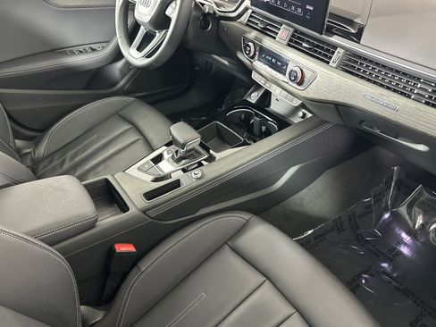 Used 2023 Audi A5 2.0T Premium Plus w/ Premium Plus image 14