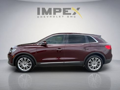 Used 2018 Lincoln MKX Reserve w/ Driver Assistance Package AWD/4WD image 2