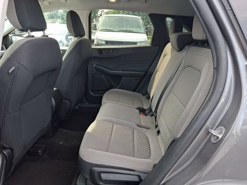 Used 2022 Ford Escape SE FWD image 12