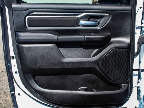 Used 2023 RAM 1500 Big Horn image 11