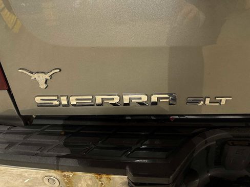 Used 2007 GMC Sierra 1500 SLT w/ Entertainment Package image 26