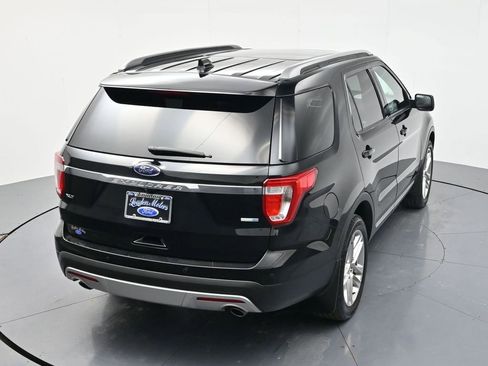 Used 2016 Ford Explorer XLT w/ Equipment Group 202A AWD/4WD image 44