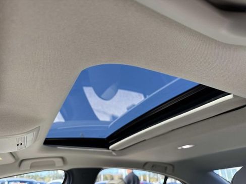 Used 2025 MAZDA MAZDA3 s image 13