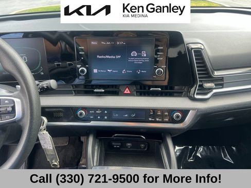Certified 2023 Kia Sportage LX AWD/4WD image 36
