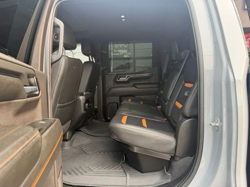 Used 2024 GMC Sierra 1500 AT4 w/ Technology Package AWD/4WD image 62