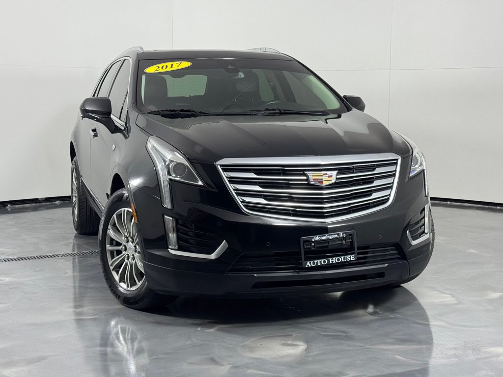 Used 2017 Cadillac XT5 Luxury w/ Driver Awareness Package AWD/4WD image 2