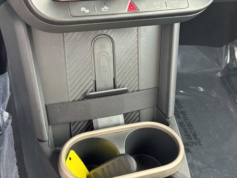 Used 2025 MINI Cooper S image 17