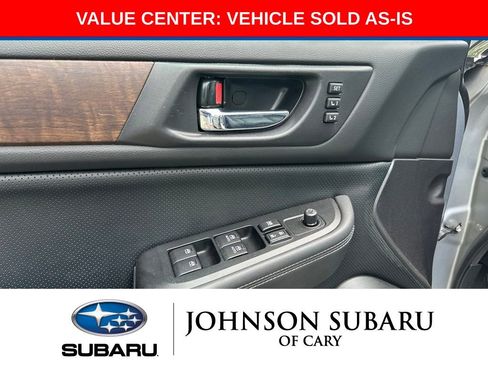 Used 2016 Subaru Outback 3.6R Limited AWD/4WD image 15