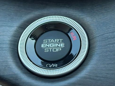 Used 2023 Jeep Grand Cherokee Limited w/ Trailer Tow Prep Group (B) image 30