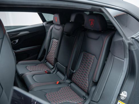 Used 2024 Lamborghini Urus S image 27