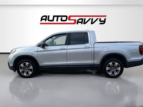 Used 2017 Honda Ridgeline RTL-T image 4