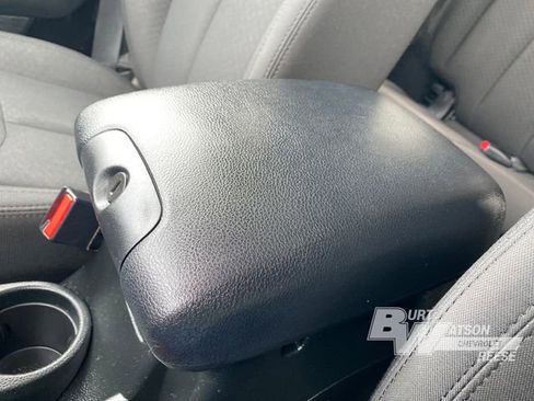 Used 2017 Jeep Wrangler Unlimited Sport image 25