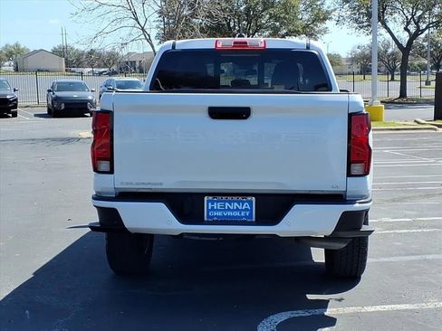 Used 2024 Chevrolet Colorado LT w/ LT Convenience Package image 11