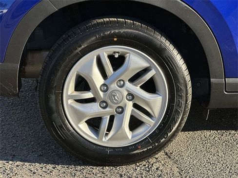 Used 2022 Hyundai Venue SE w/ Cargo Package image 29