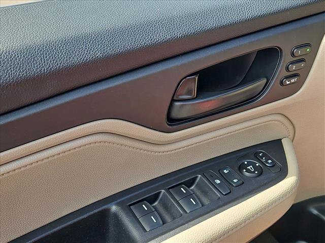 Used 2022 Honda Odyssey EX-L image 12