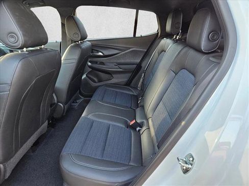 Used 2025 Buick Envista Preferred FWD image 15