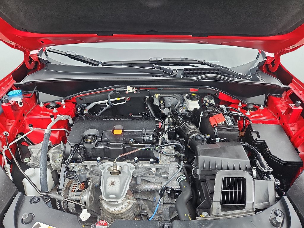 Certified 2025 Honda HR-V Sport image 30