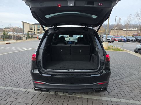 Used 2024 Mercedes-Benz GLS 63 AMG 4MATIC image 7