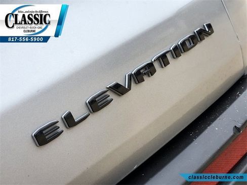 Used 2025 GMC Acadia Elevation image 15